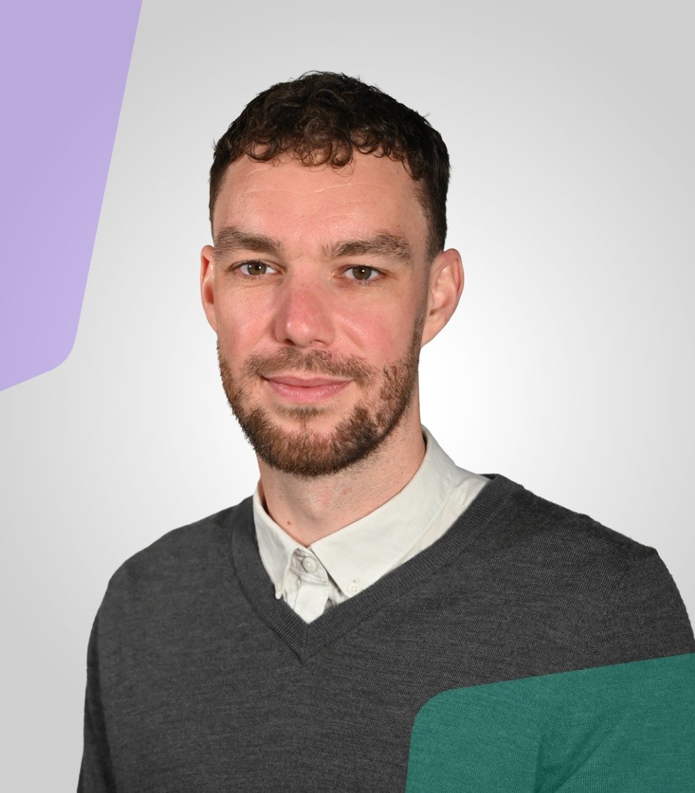 Employee Portrait overlays-7-Josh 